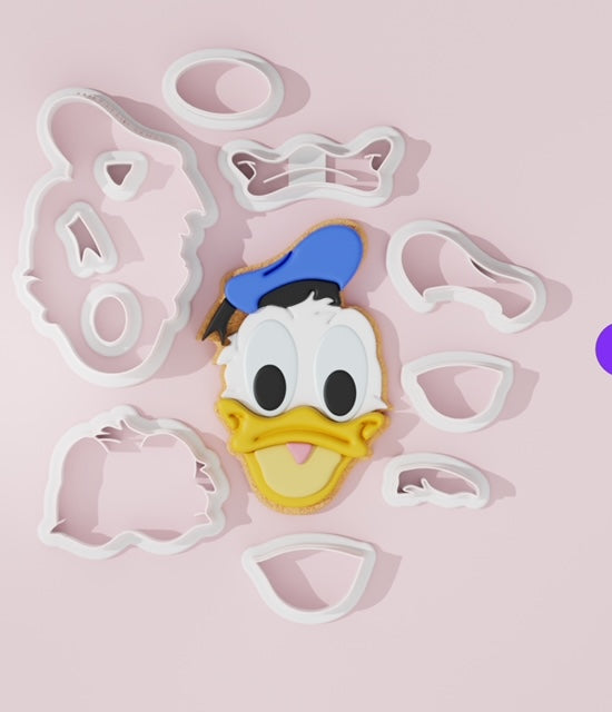 Donald Duck cutter fondant