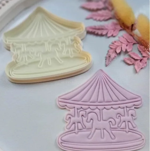 Carousel design 4 cookie cutter with stamp