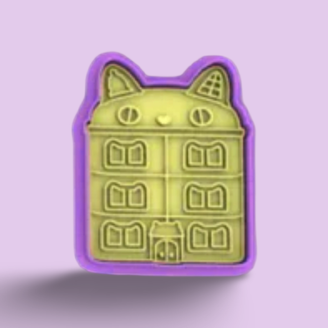 Gabby's Dollhouse cookie cutter with stamp