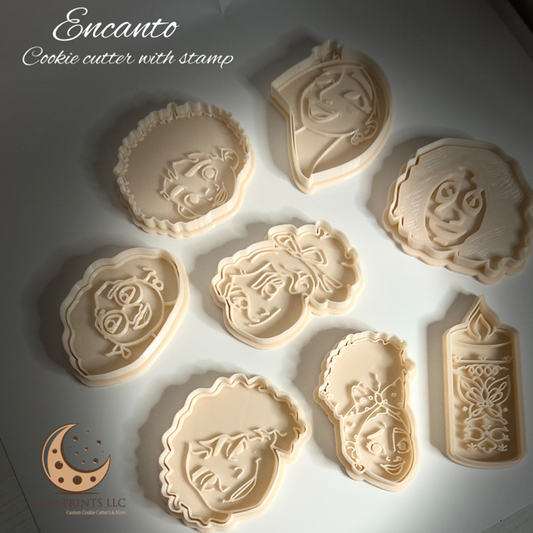 Encanto cookie cutter with stamp