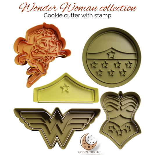 Wonder Woman Collection cookie cutter with stamp